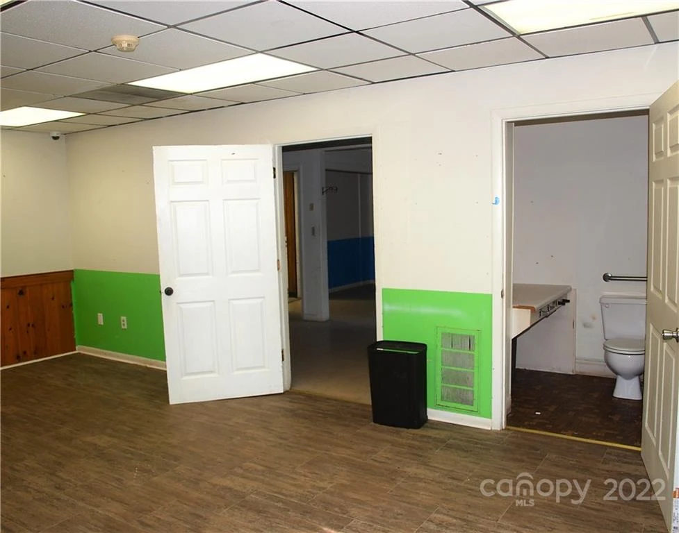 1521 Sulphur Springs Road - Photo 12