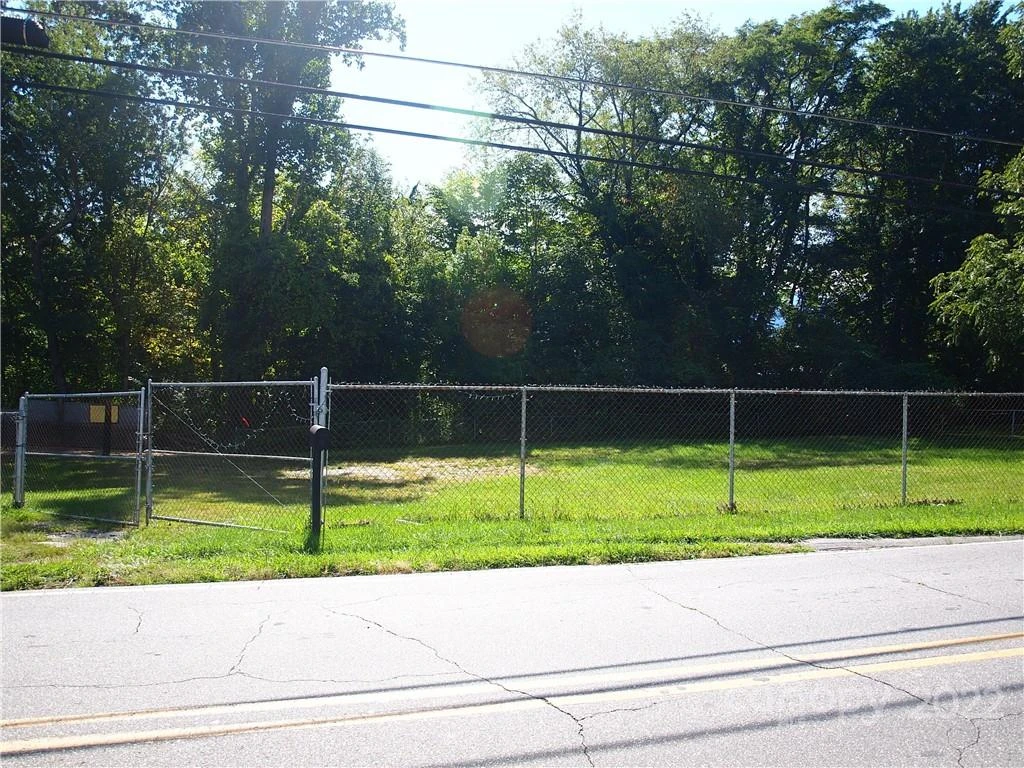 1521 Sulphur Springs Road - Photo 40