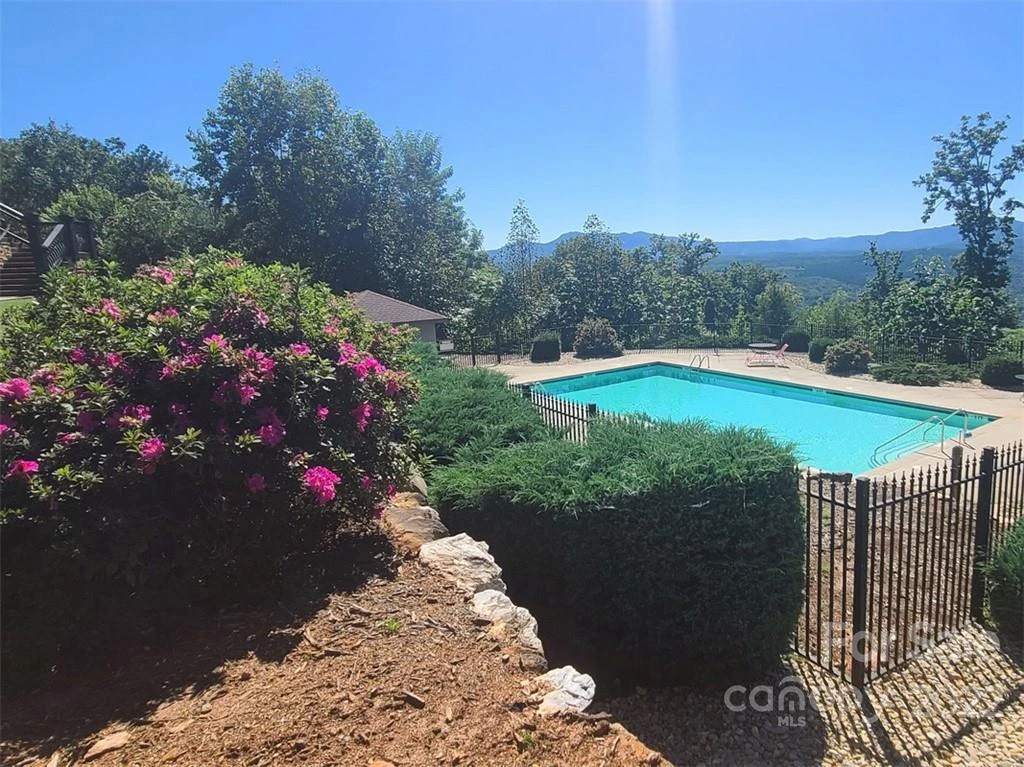 00 Rock Ledge Drive #305 - Photo 15