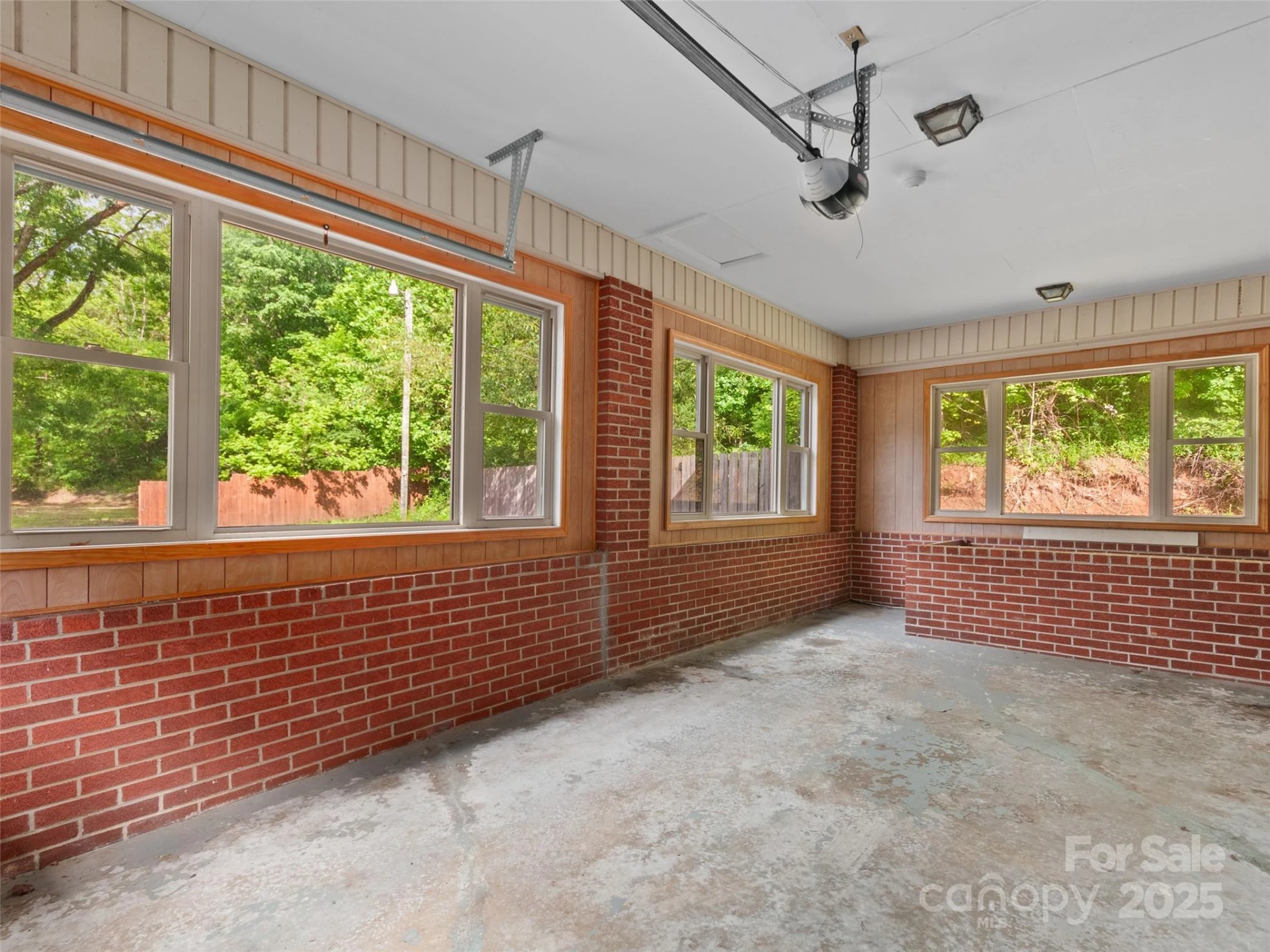 1460 Russ Avenue - Photo 23