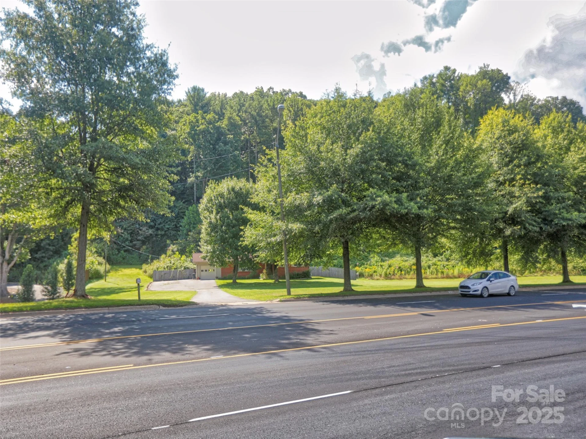 1460 Russ Avenue - Photo 7