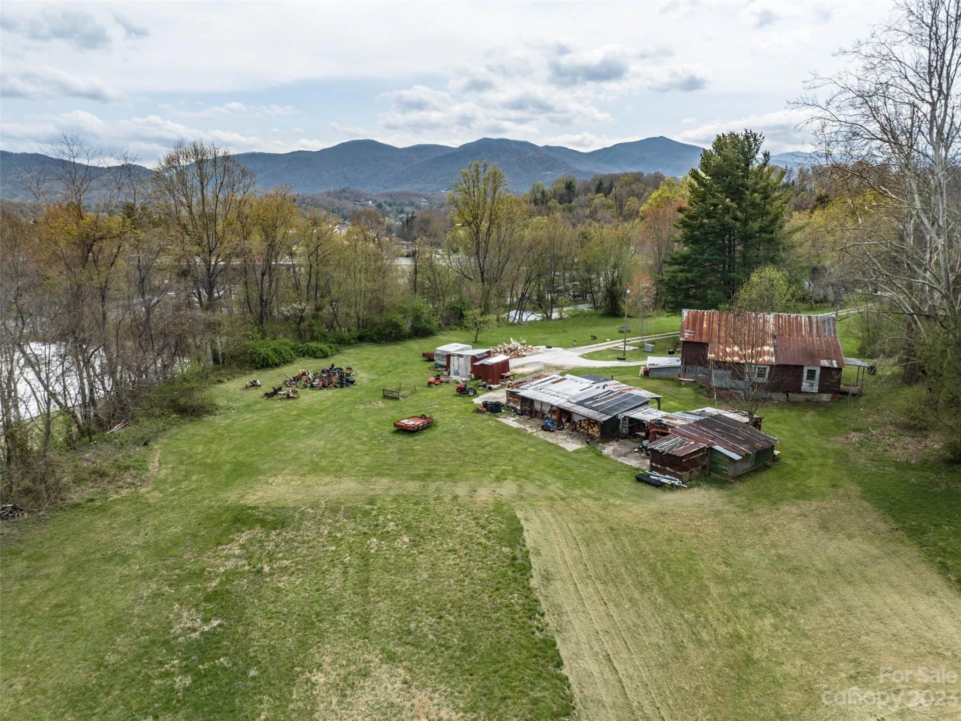 38 Hall Top Road - Photo 5