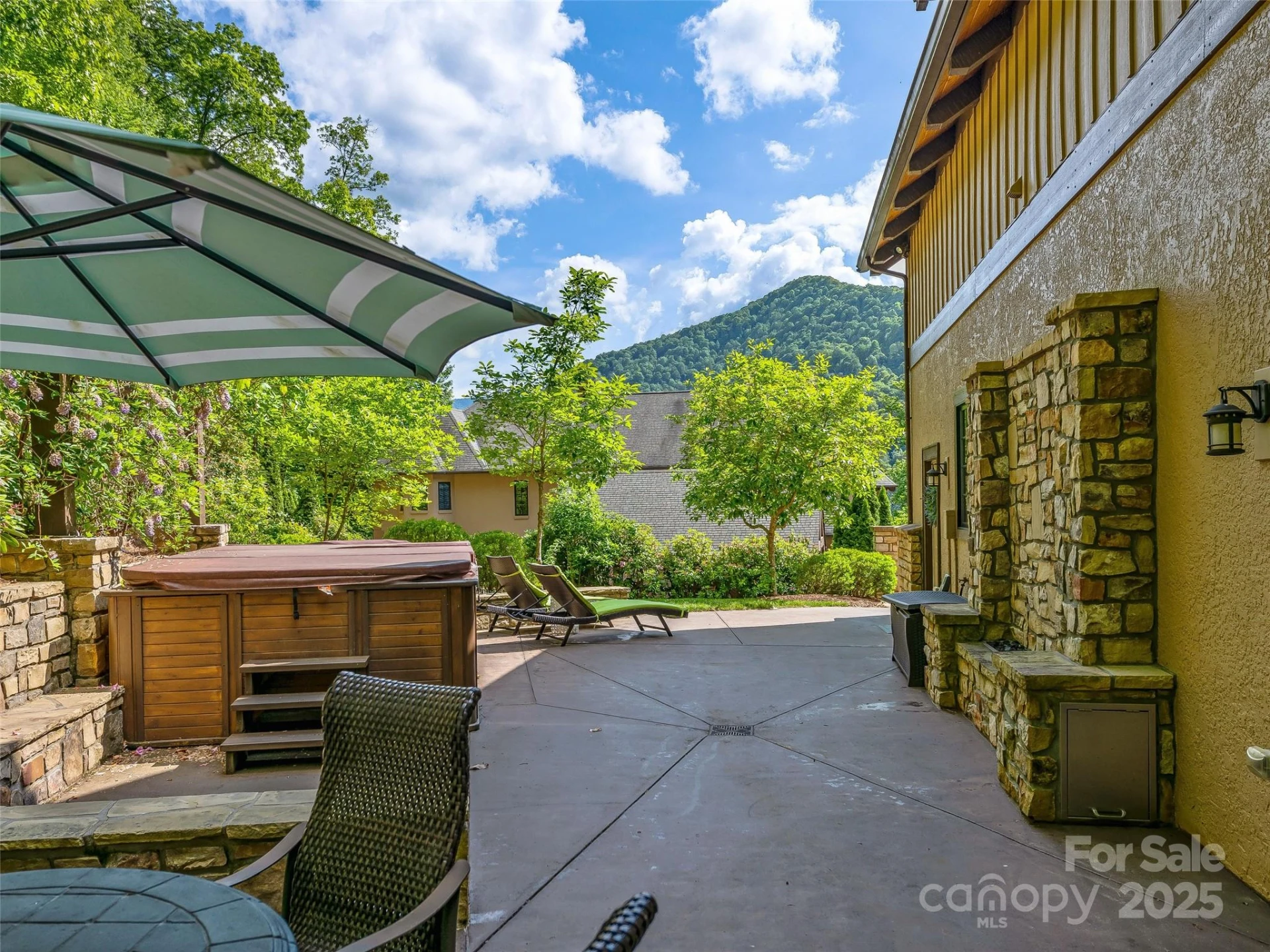 202 Emerald Lane - Photo 32