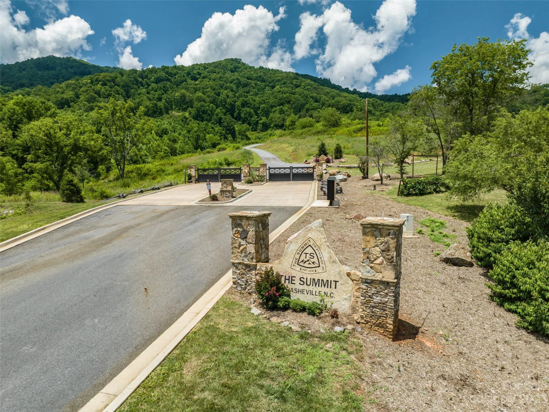 99999 Summit View Drive #6 - Photo 4