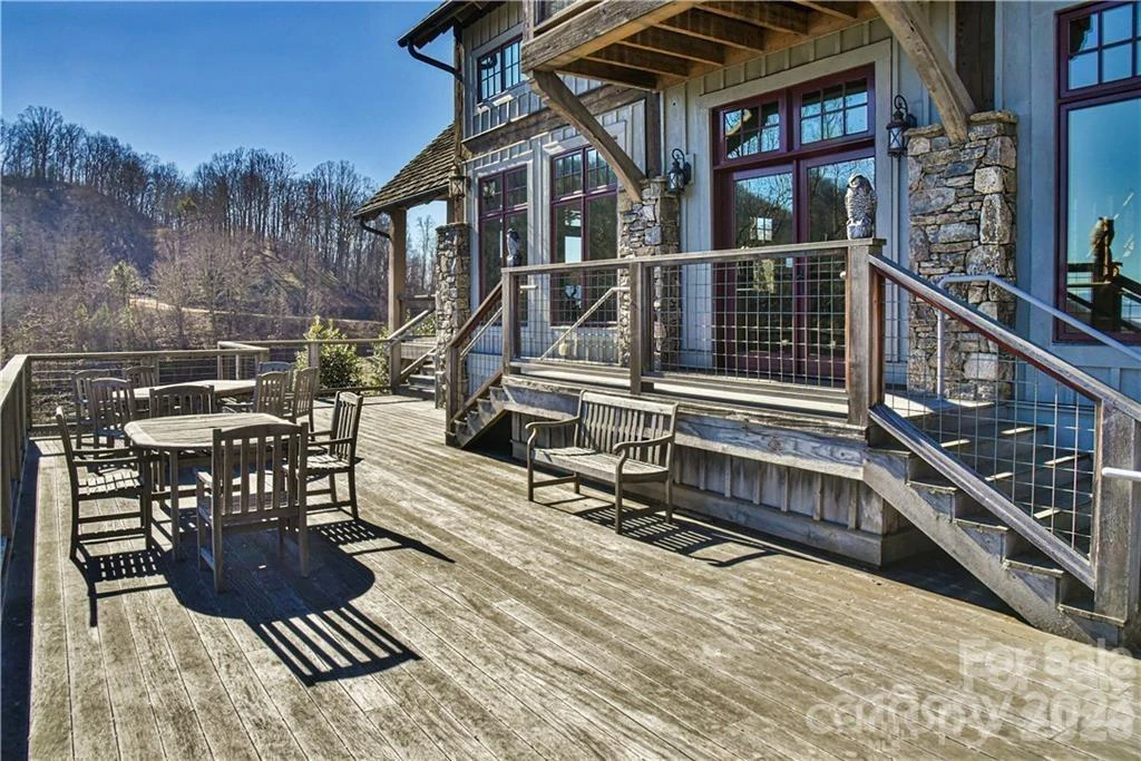 580 Freemont Drive - Photo 16