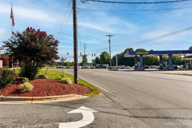99999 Main Street, Forest City, NC, 28043
