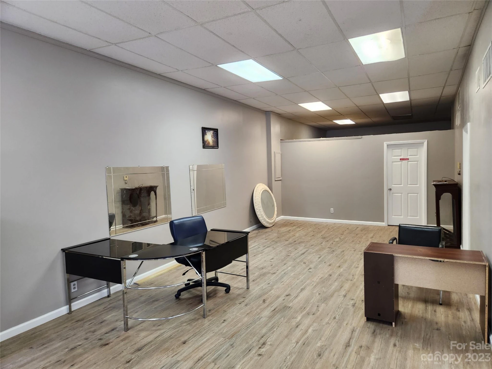 406 East Court Street - Photo 5