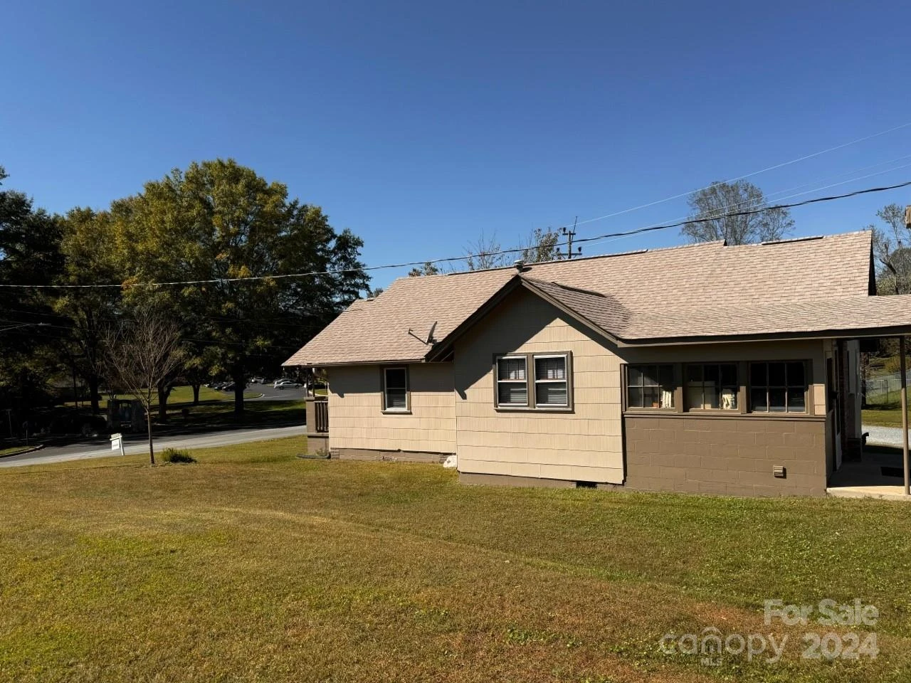565 Neely Road - Photo 3