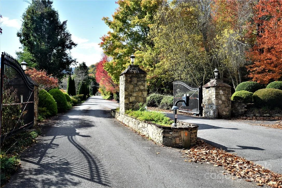 115 B Campbell Mountain Drive #Lot 115B The Knolls - Photo 2