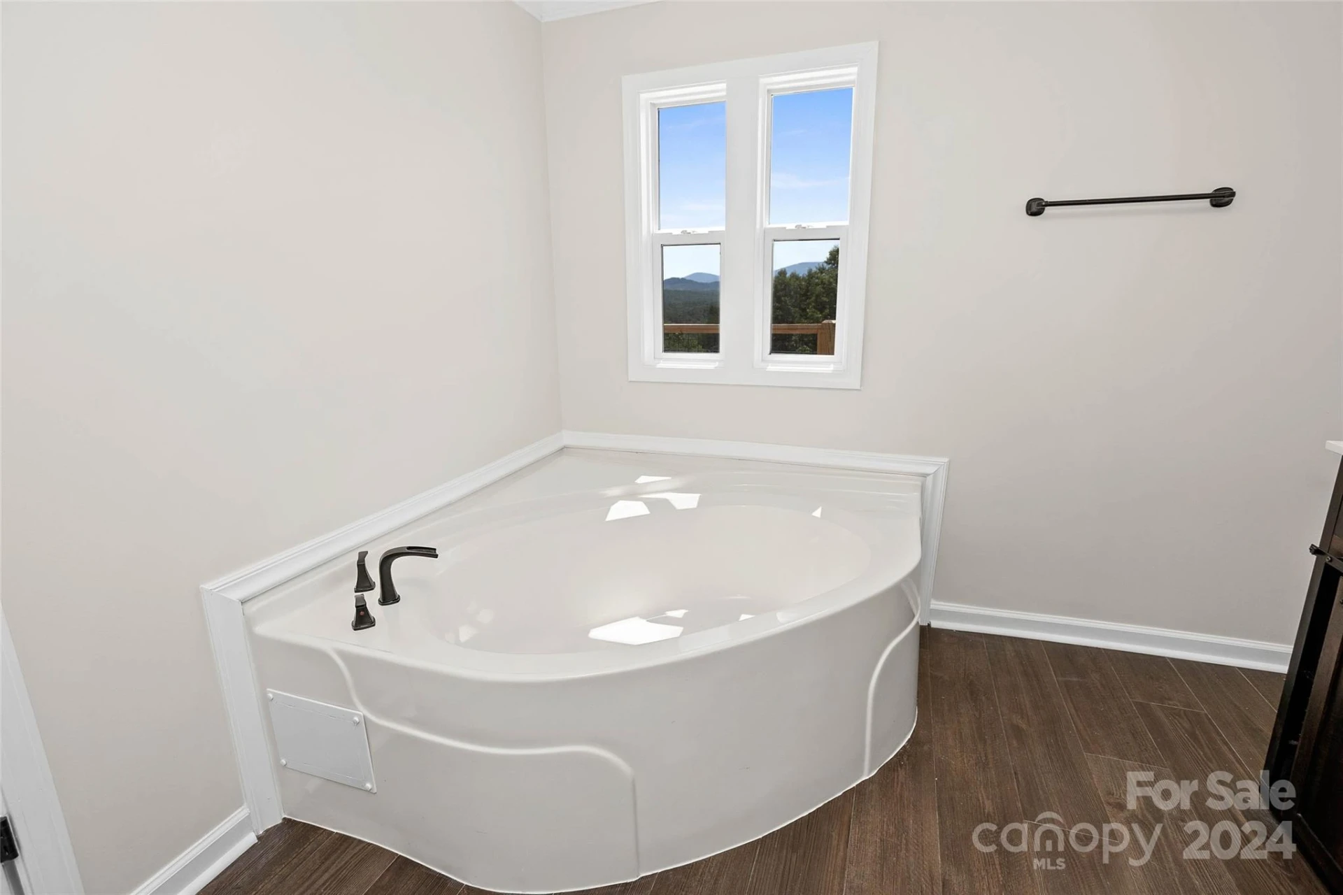 290 Boland Drive - Photo 21