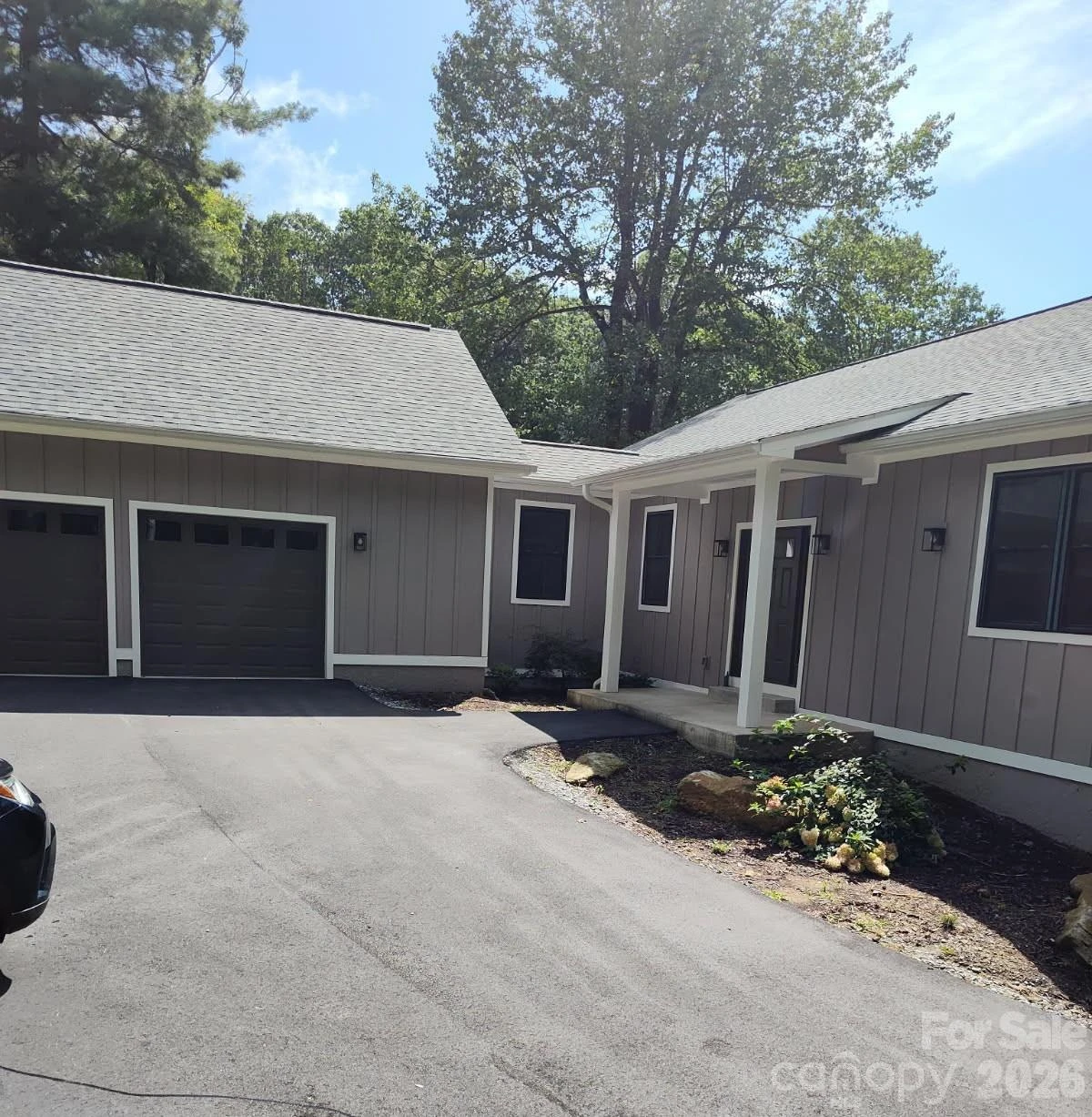 654 Hollybrook Drive - Photo 36