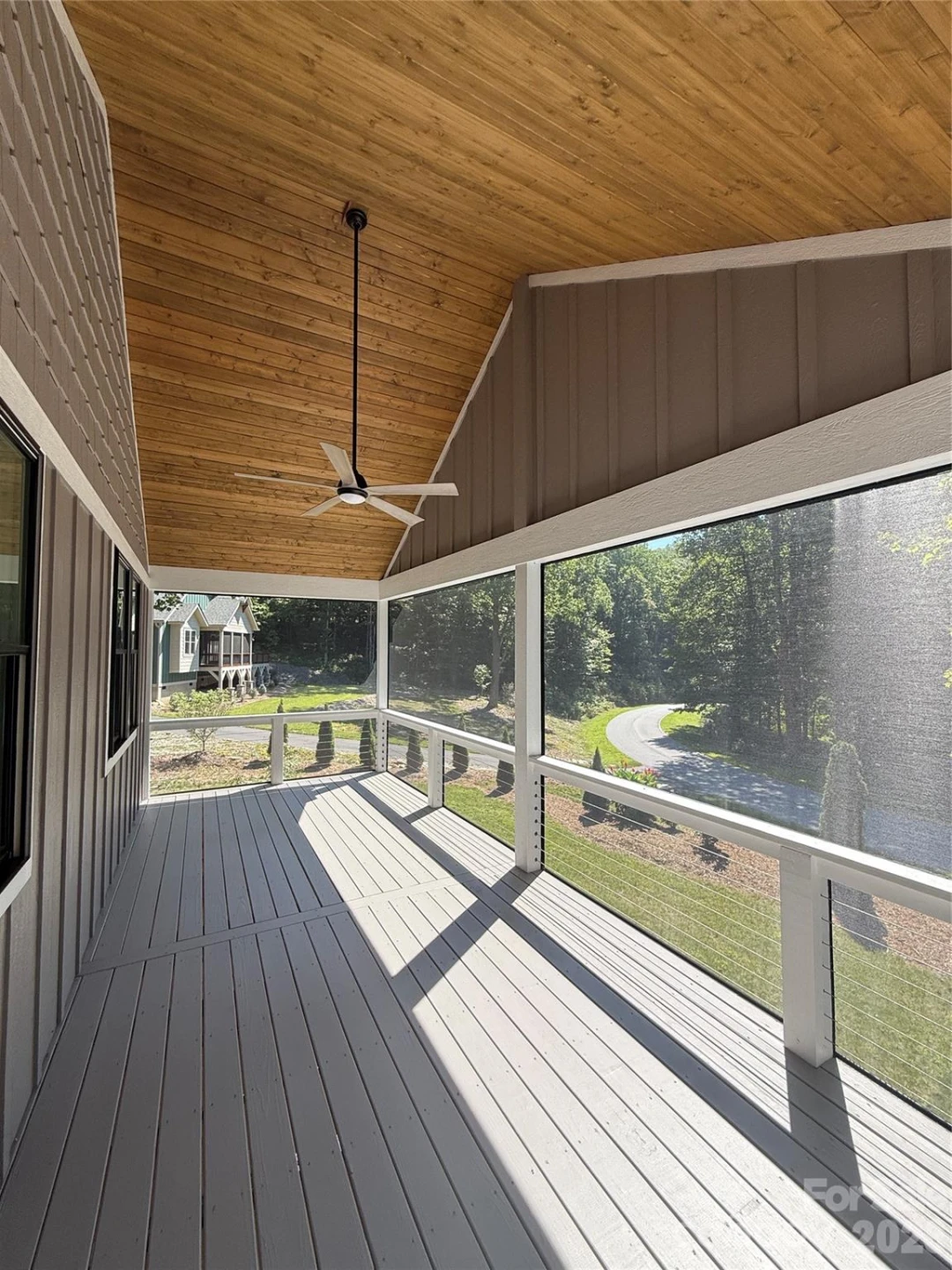 654 Hollybrook Drive - Photo 37
