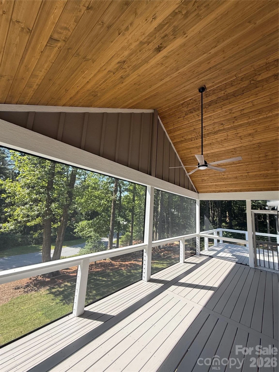 654 Hollybrook Drive - Photo 39