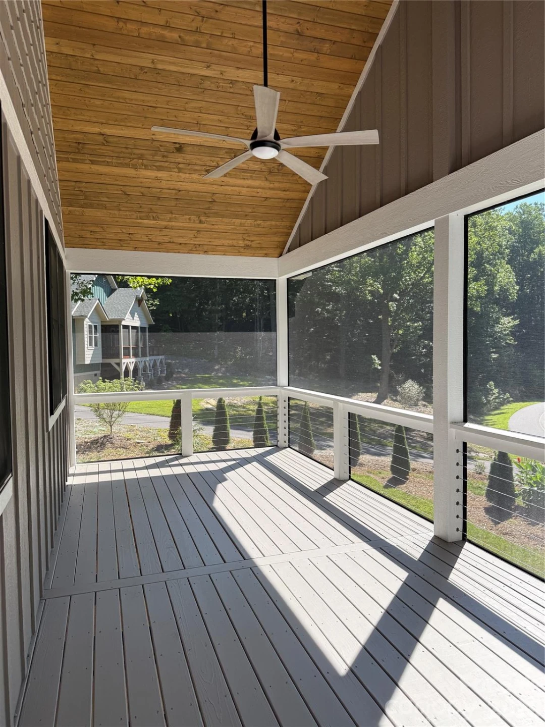 654 Hollybrook Drive - Photo 44