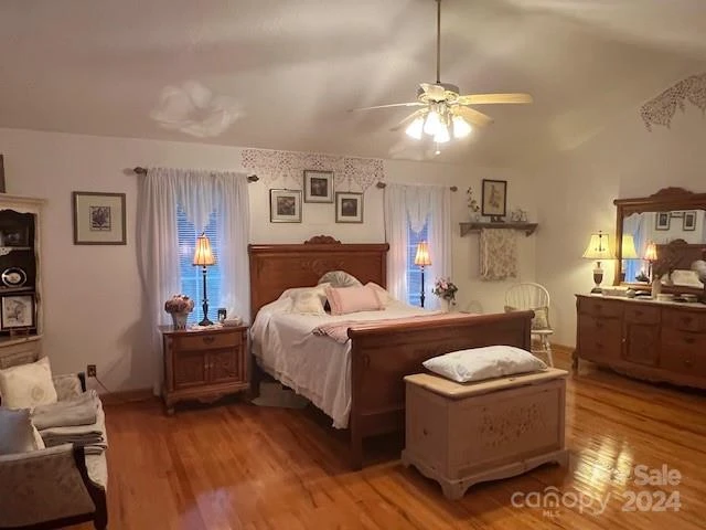1240 Gaddy Road S - Photo 16
