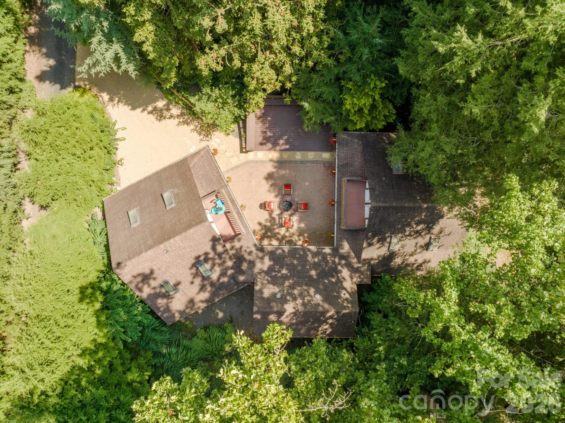108 Lakewood Drive - Photo 7