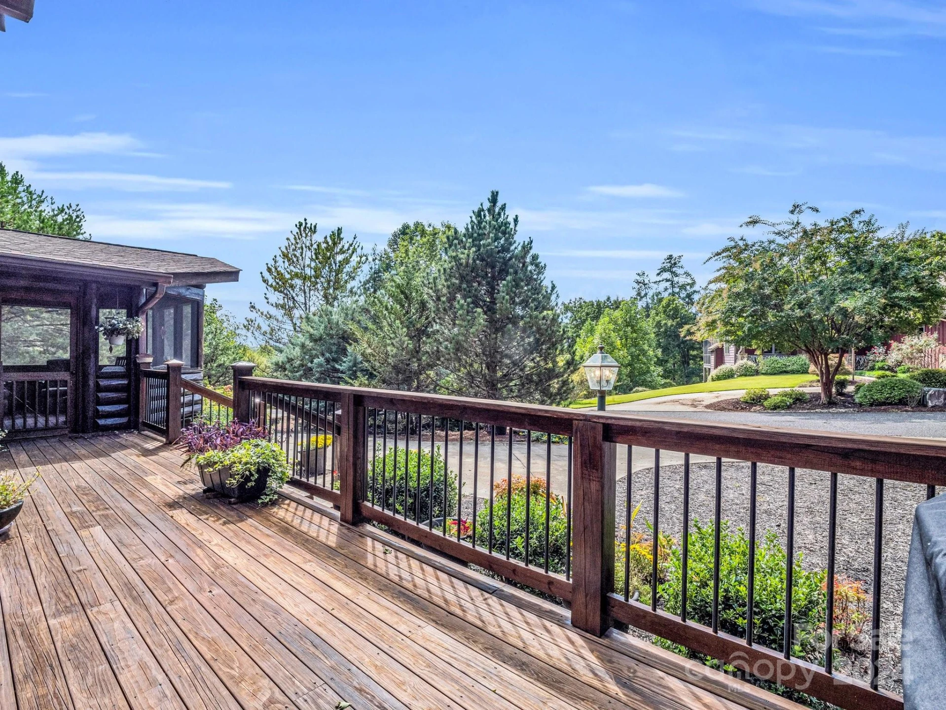 181 Highland Heights - Photo 3