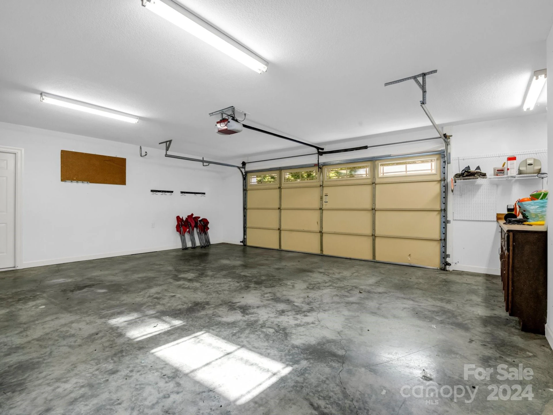 148 Courtland Court - Photo 40