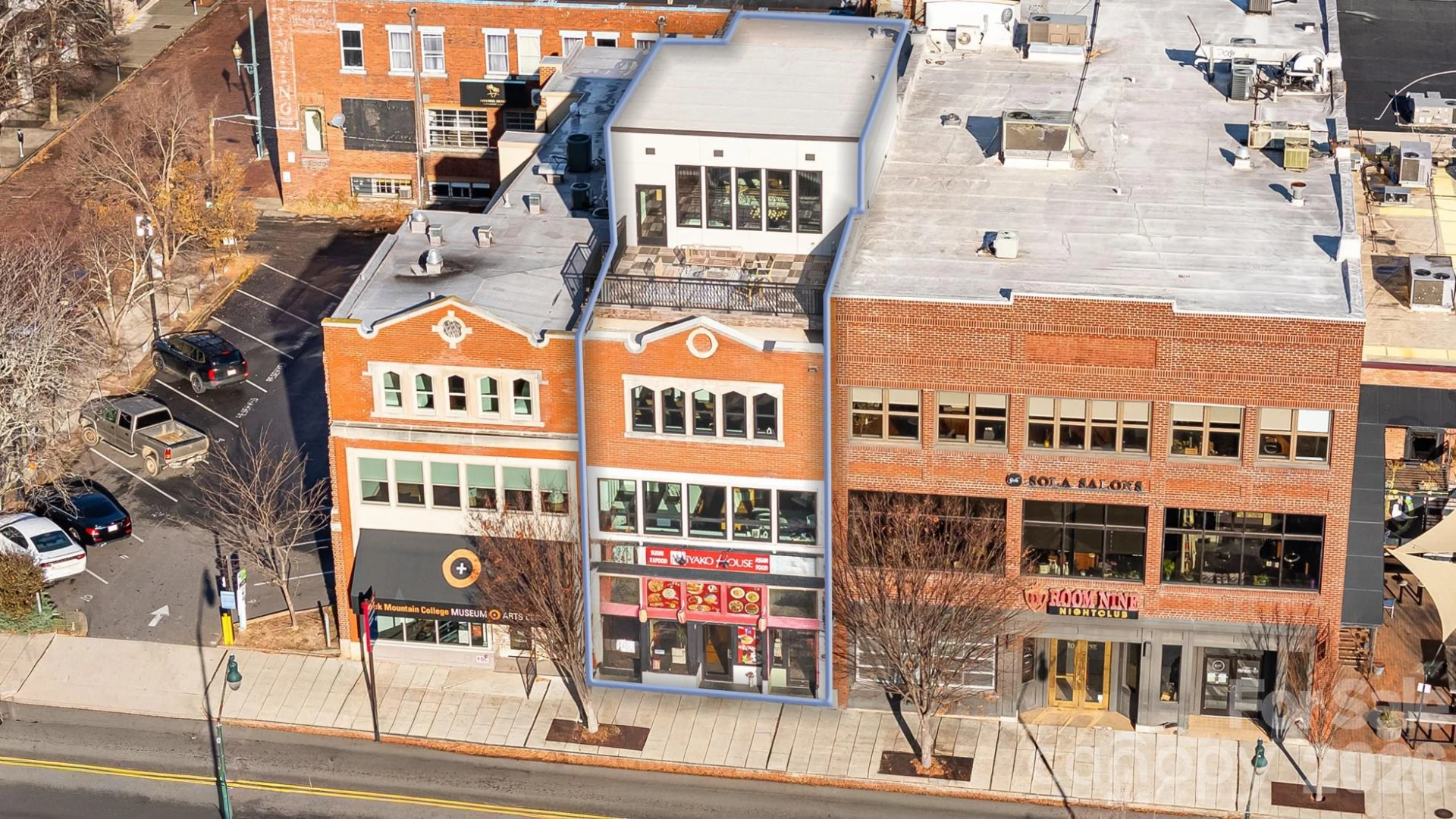 122 College Street - Photo 3