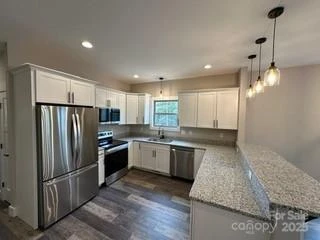 308 Ninth Street - Photo 10