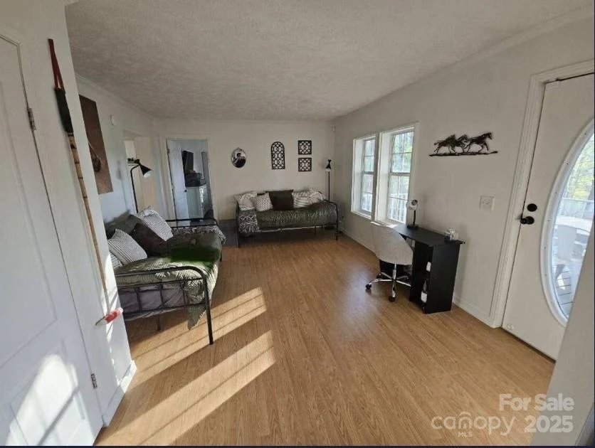 1597 Cleghorn Mill Road - Photo 10
