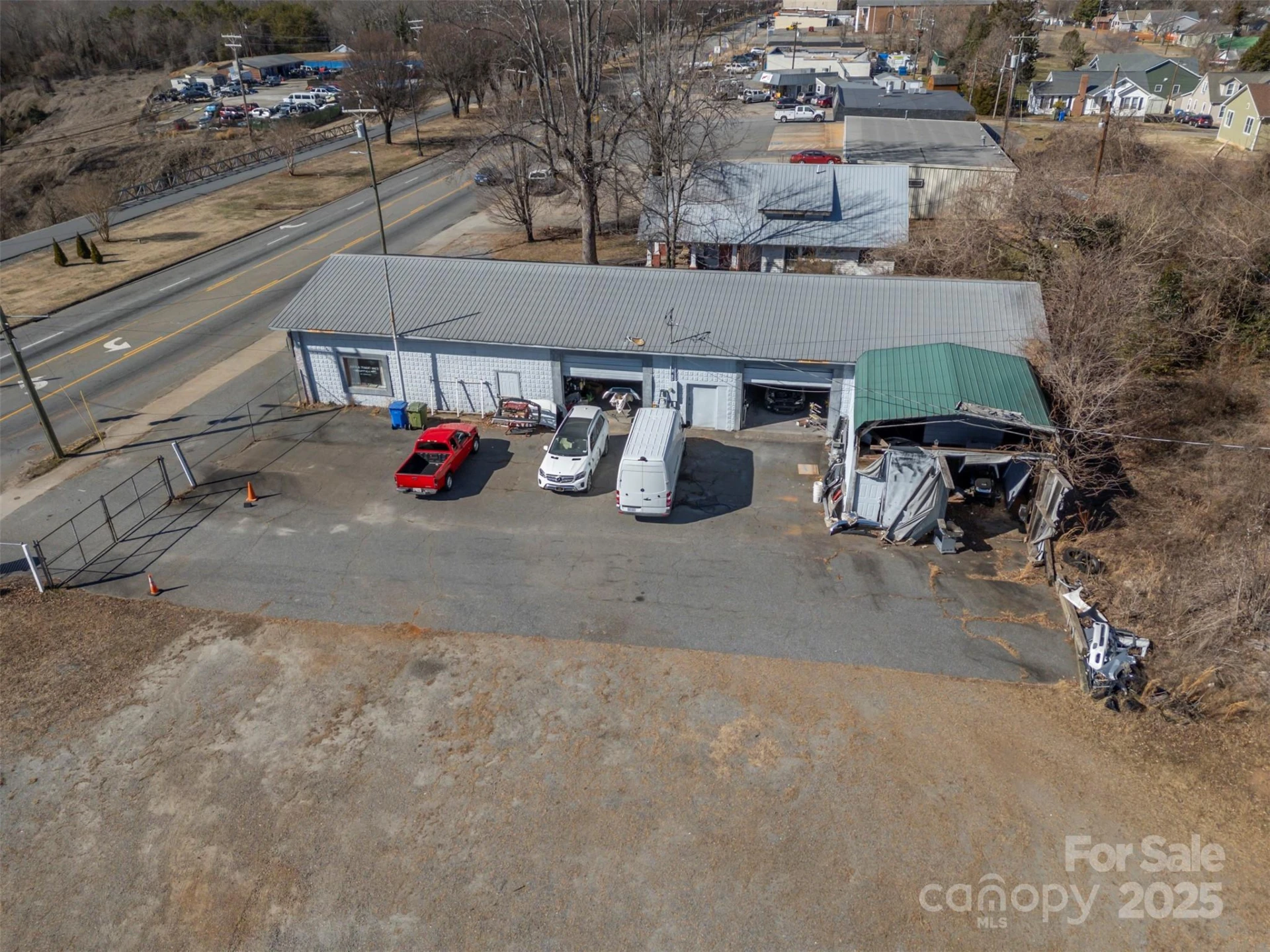 429 E Main Street - Photo 5