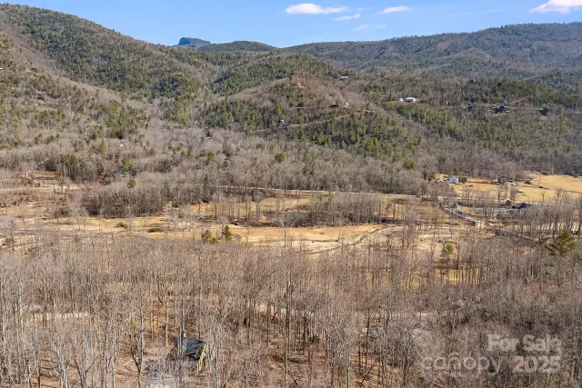 000 Blue Ridge Drive N