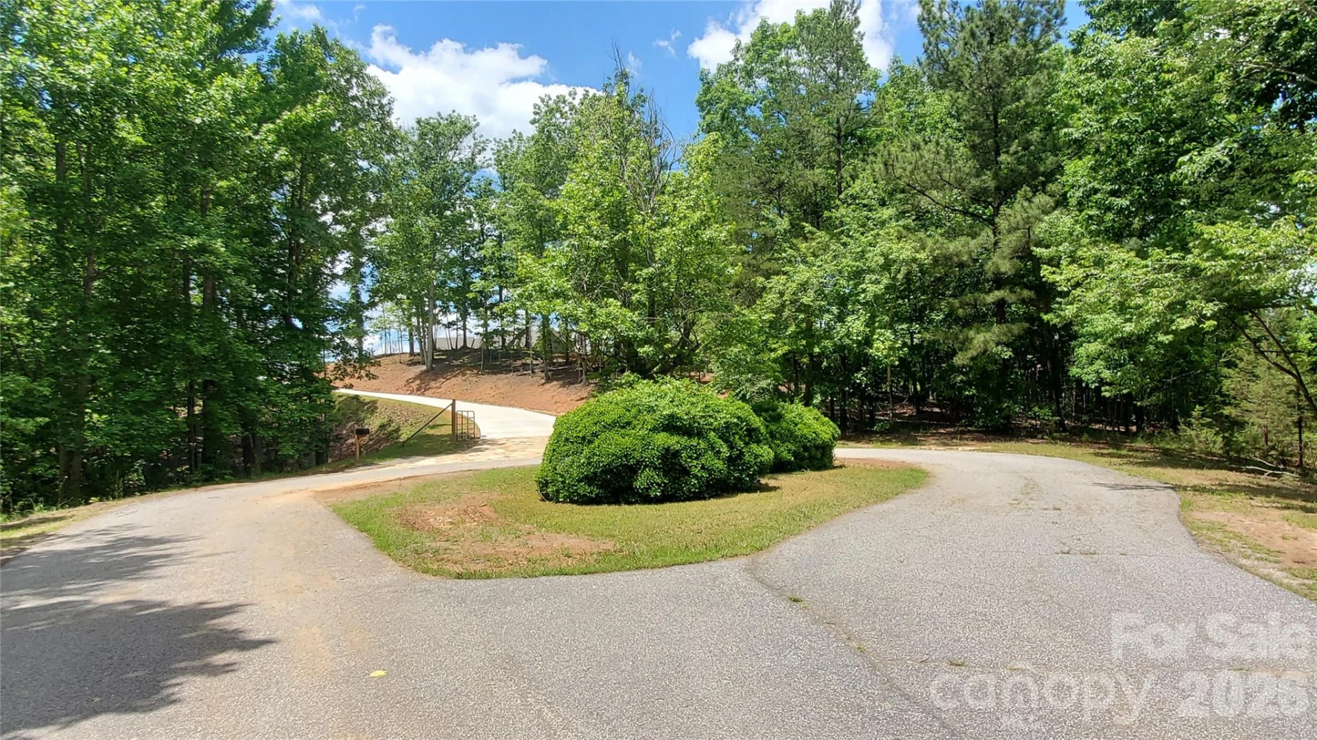 755 Hamilton Drive - Photo 31