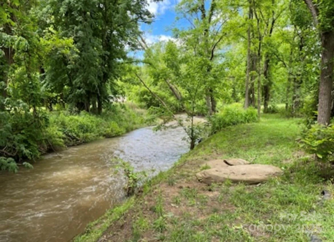 143 Reems Creek Road - Photo 2