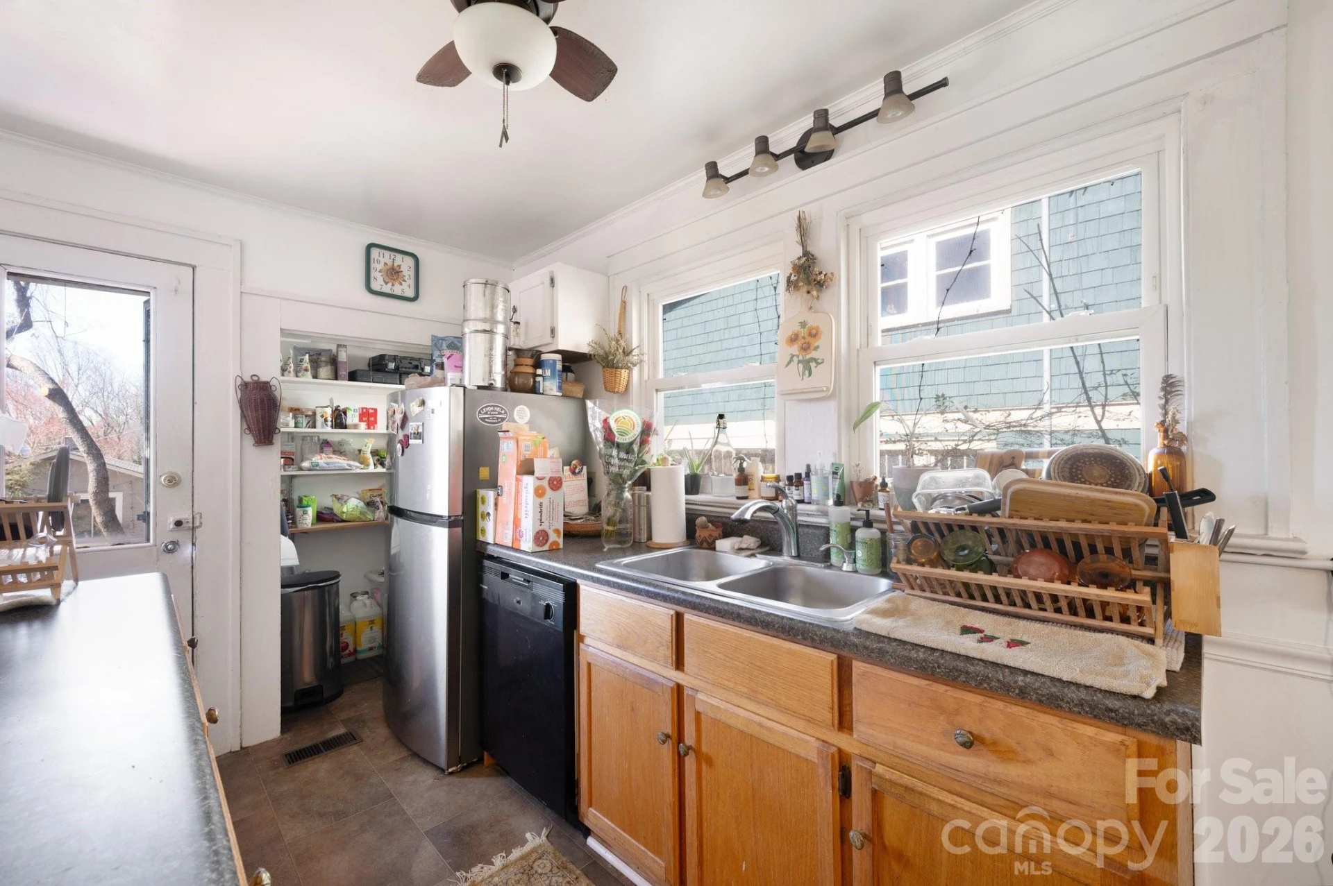 17 & 19 Hubbard Avenue - Photo 12