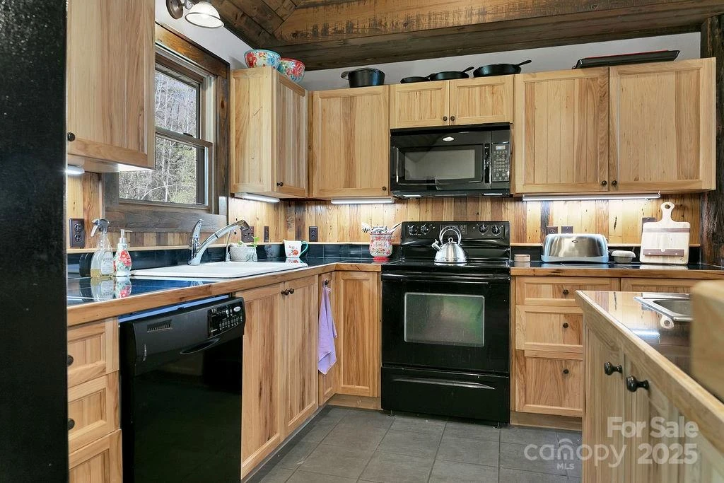 68 Sherwood Village Court - Photo 15
