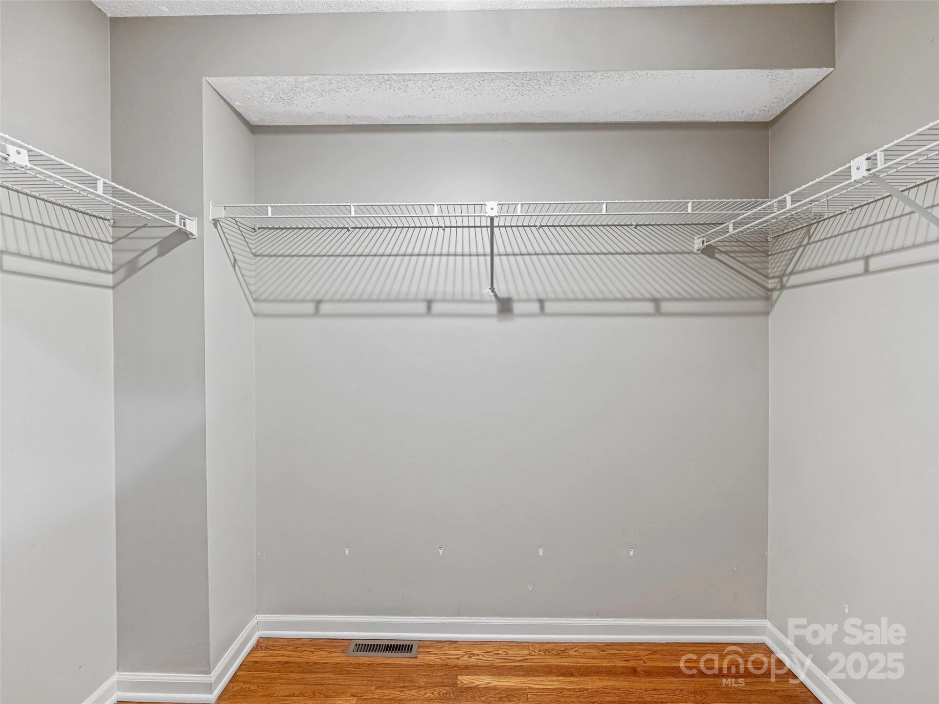 140 Overlook Drive - Photo 31