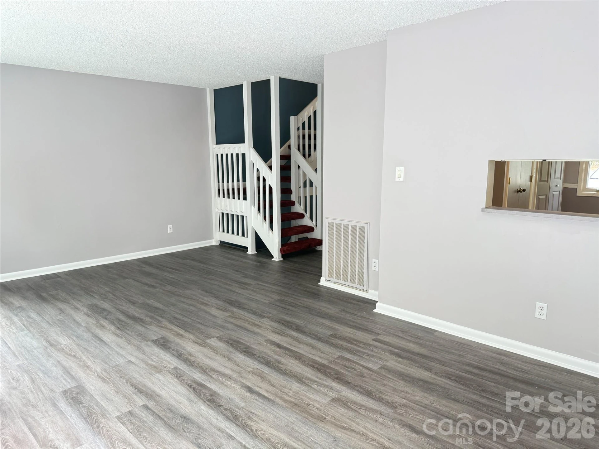 22 Hollybrook Drive - Photo 6