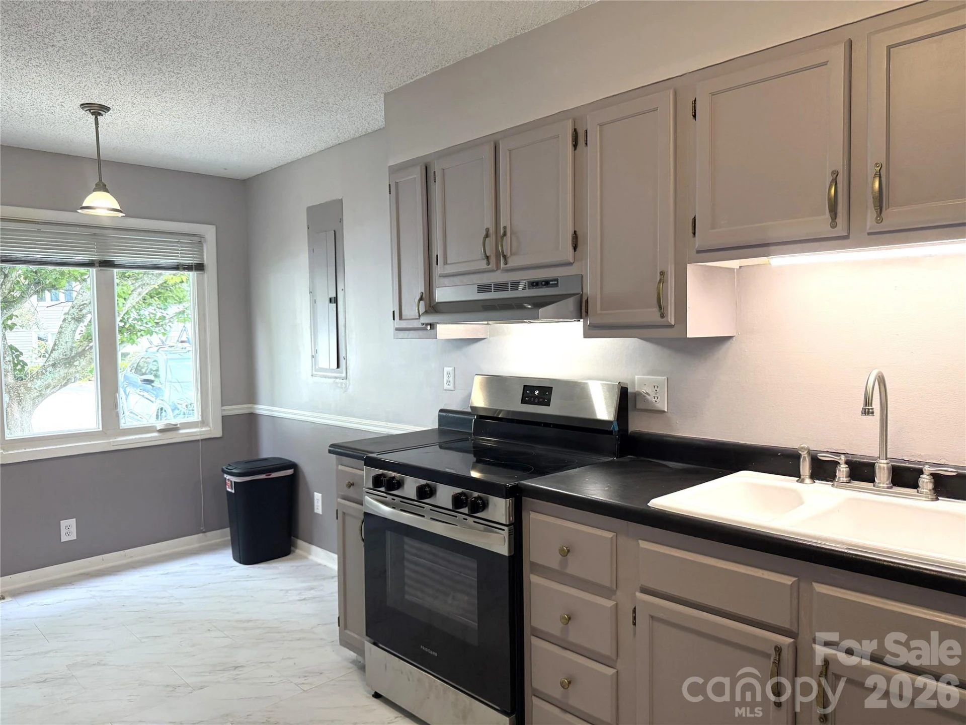 22 Hollybrook Drive - Photo 8