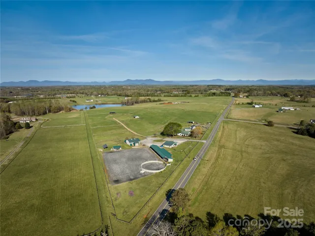 570 Lambs Grill Road