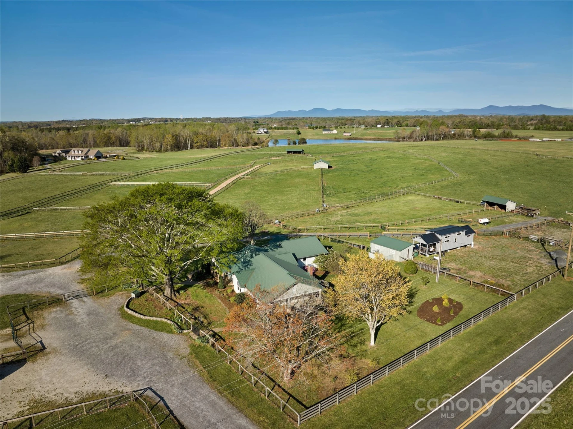 570 Lambs Grill Road - Photo 8