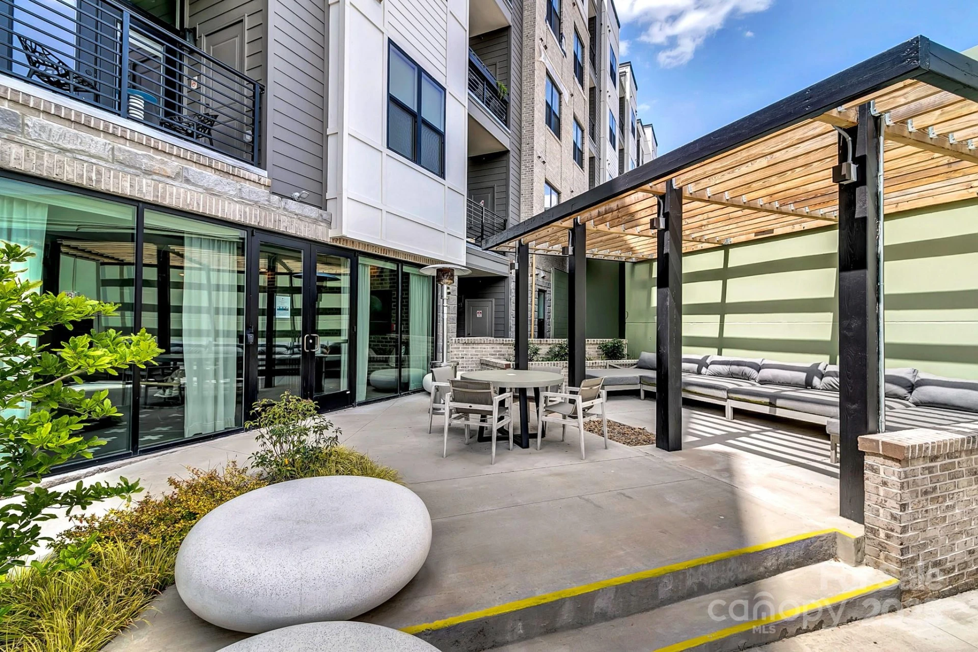 55 S Market Street #301 - Photo 4