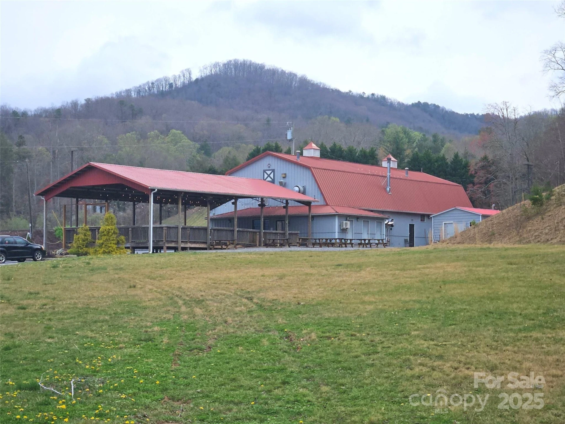 701 NC 9 Highway
