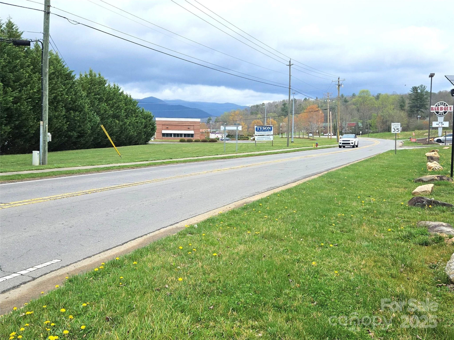 701 NC 9 Highway - Photo 4