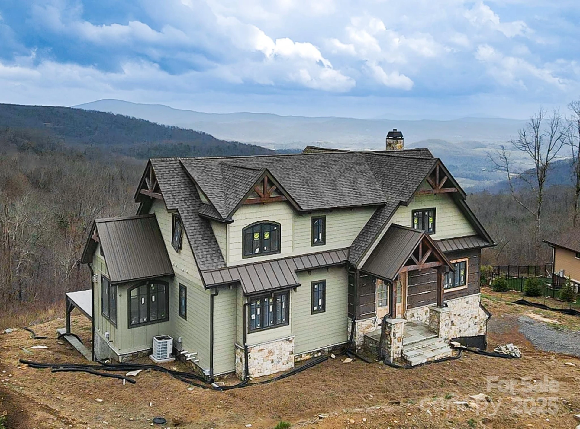 475 Dancing Bear Drive