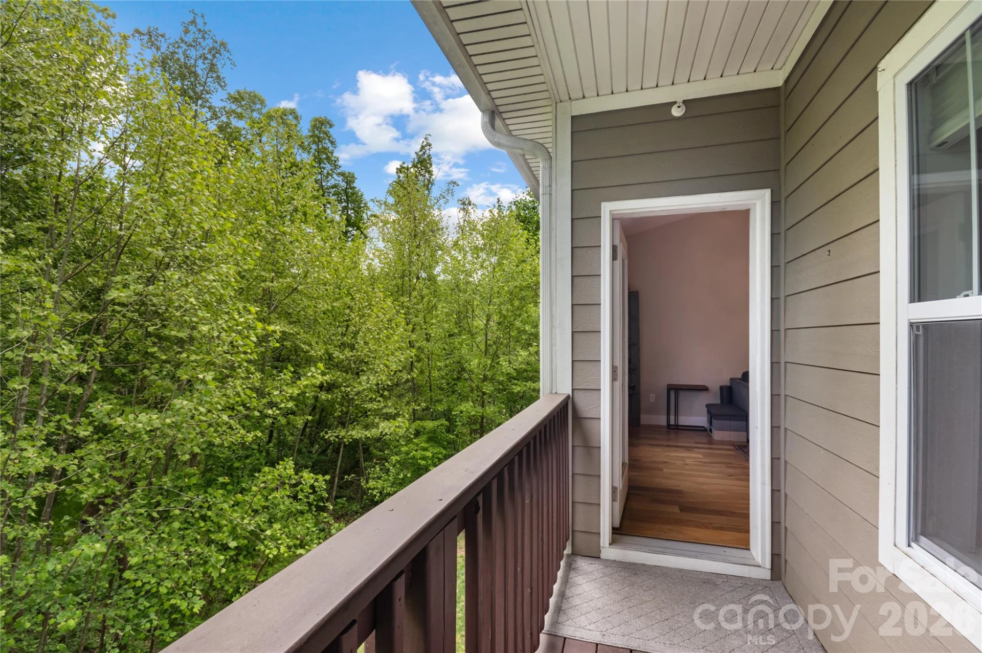 124 Foxden Drive #303