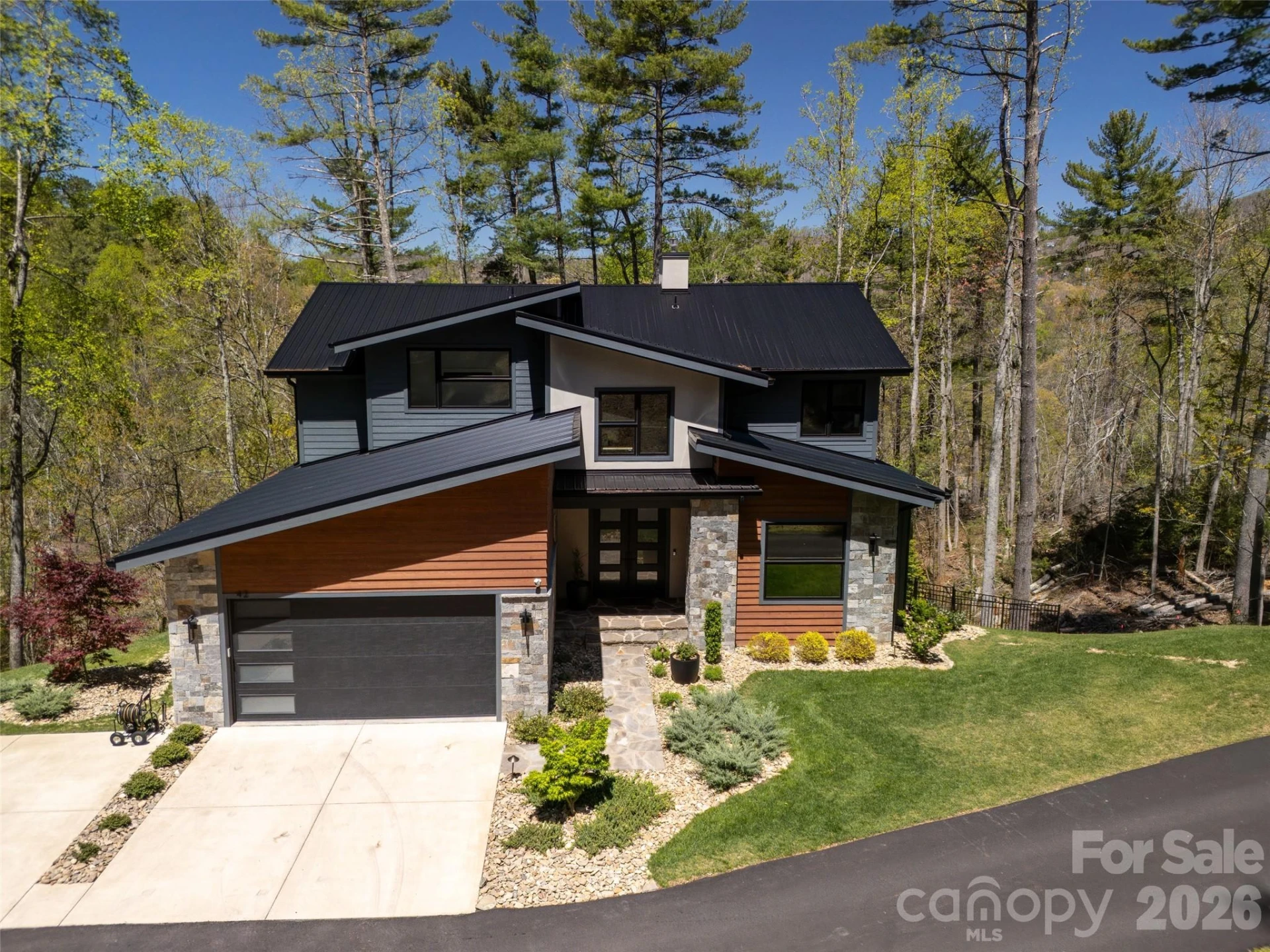 42 Spring Cove Road