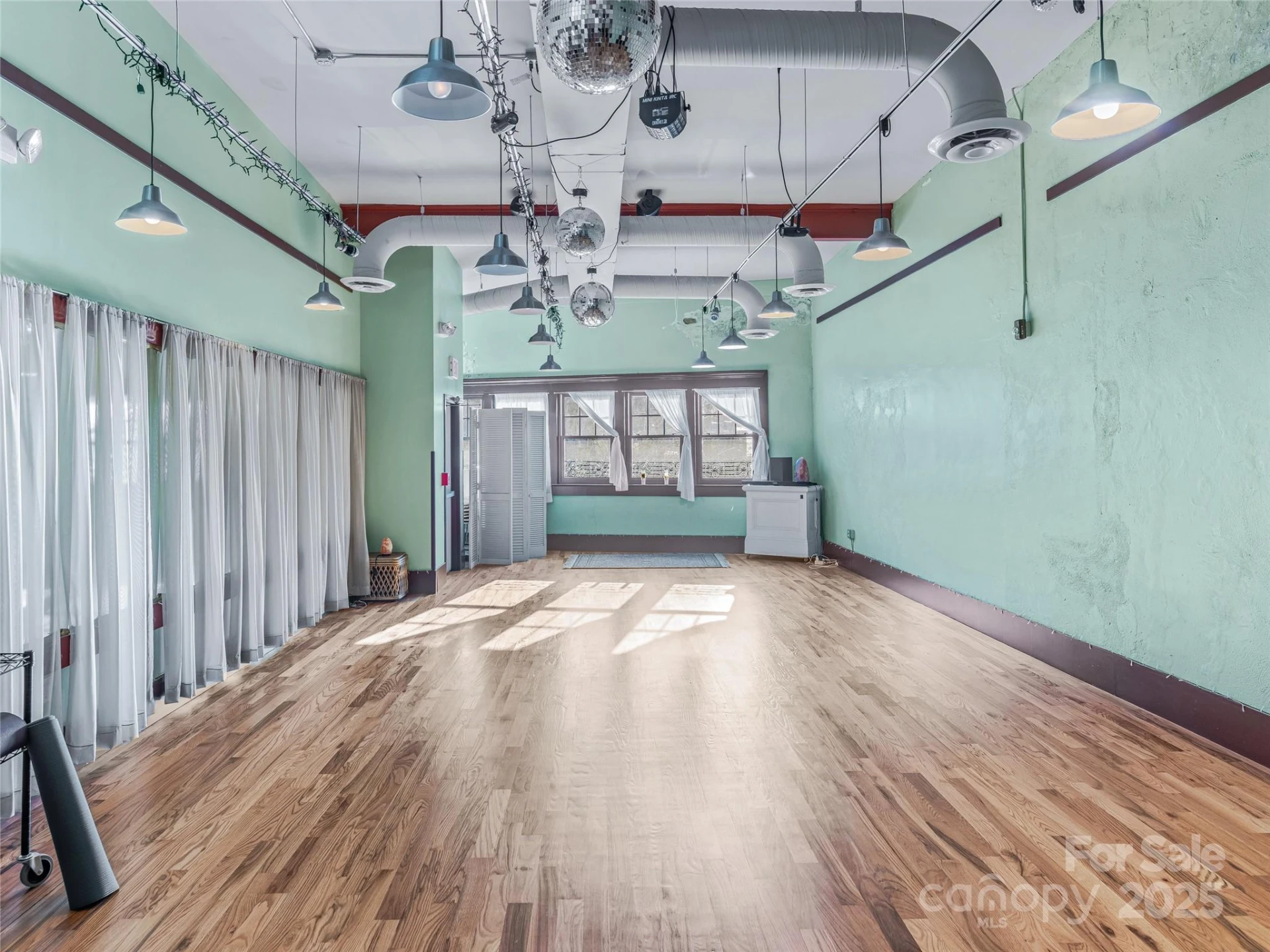 114 N Lexington Avenue - Photo 25