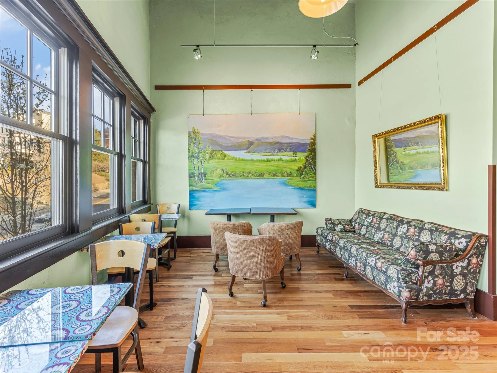 114 N Lexington Avenue - Photo 31