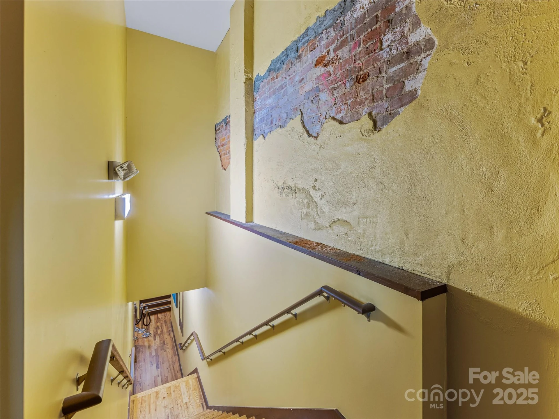 114 N Lexington Avenue - Photo 34
