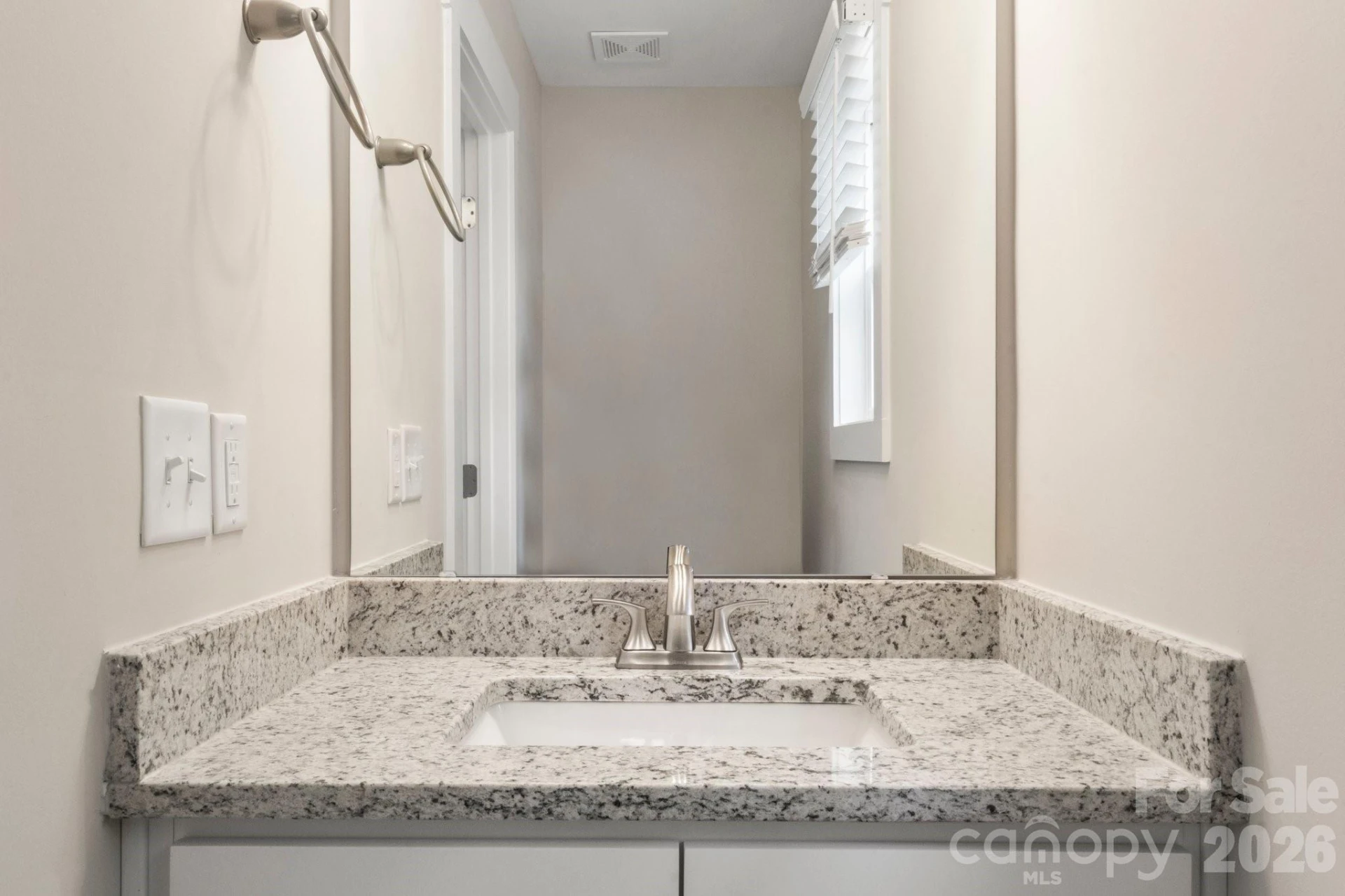 236 Elizabeth Avenue - Photo 14