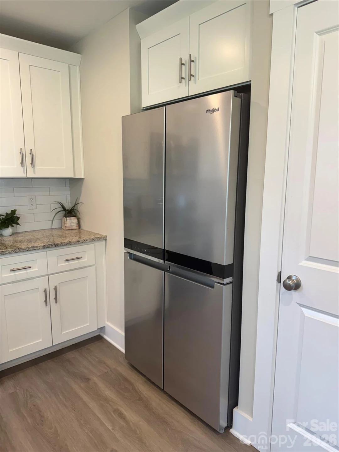 236 Elizabeth Avenue - Photo 7