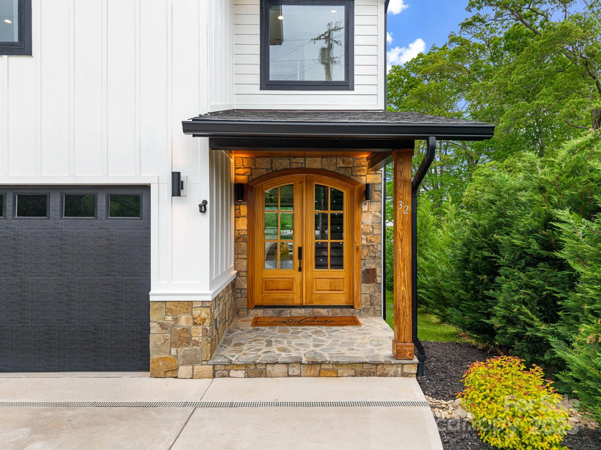 32 Taylor Mountain Road - Photo 2