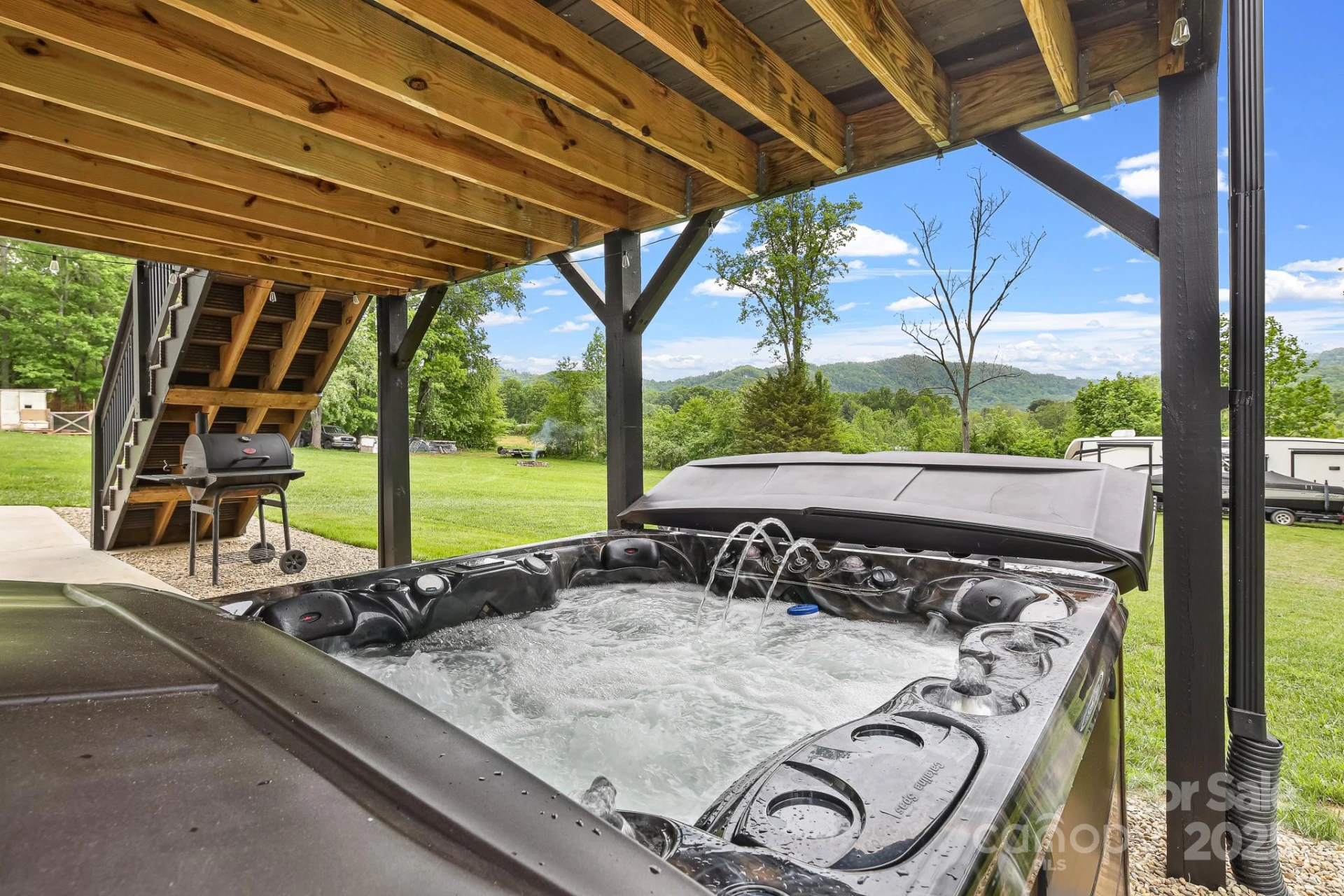32 Taylor Mountain Road - Photo 3