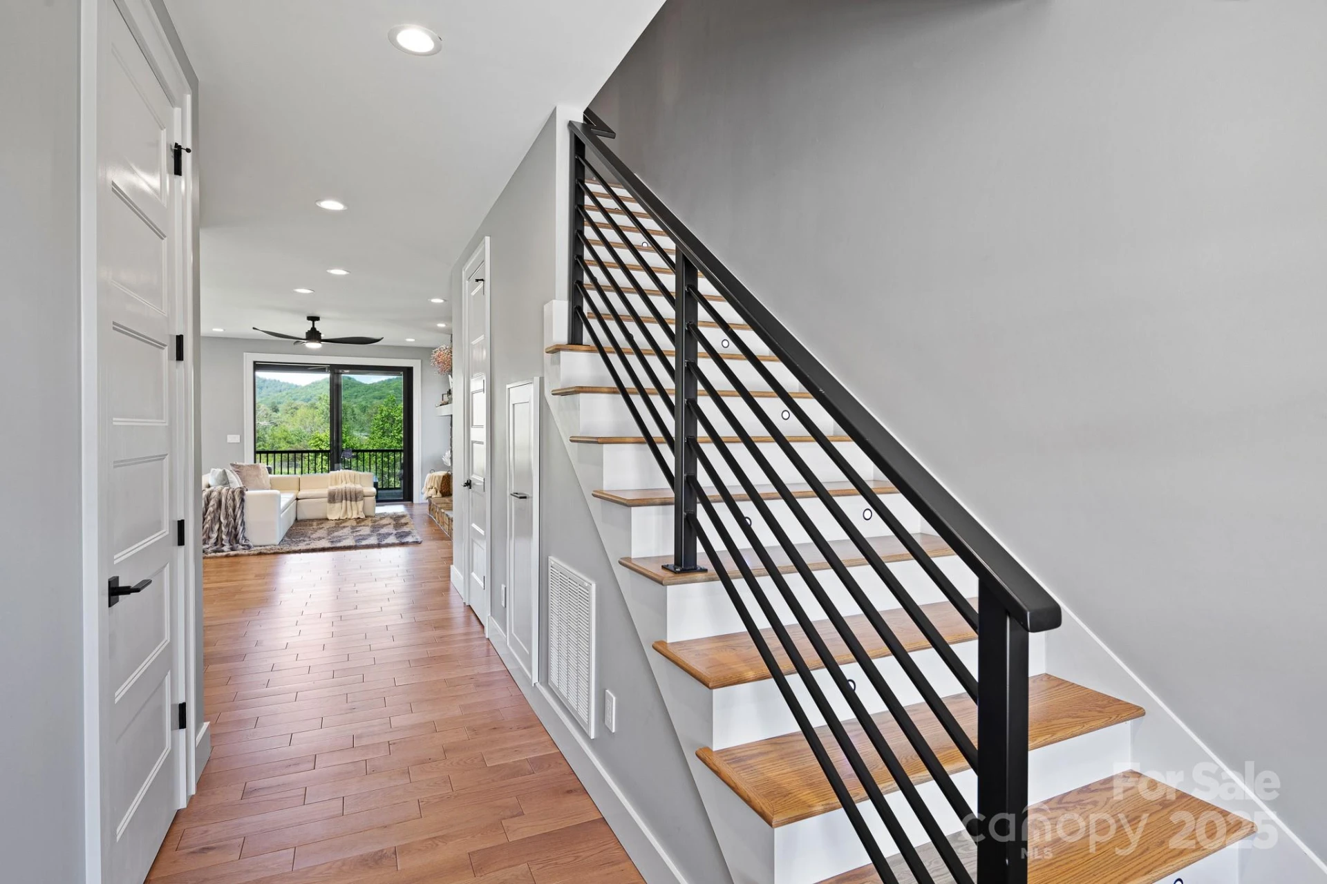 32 Taylor Mountain Road - Photo 6